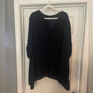 Torrid navy and black light weight top
